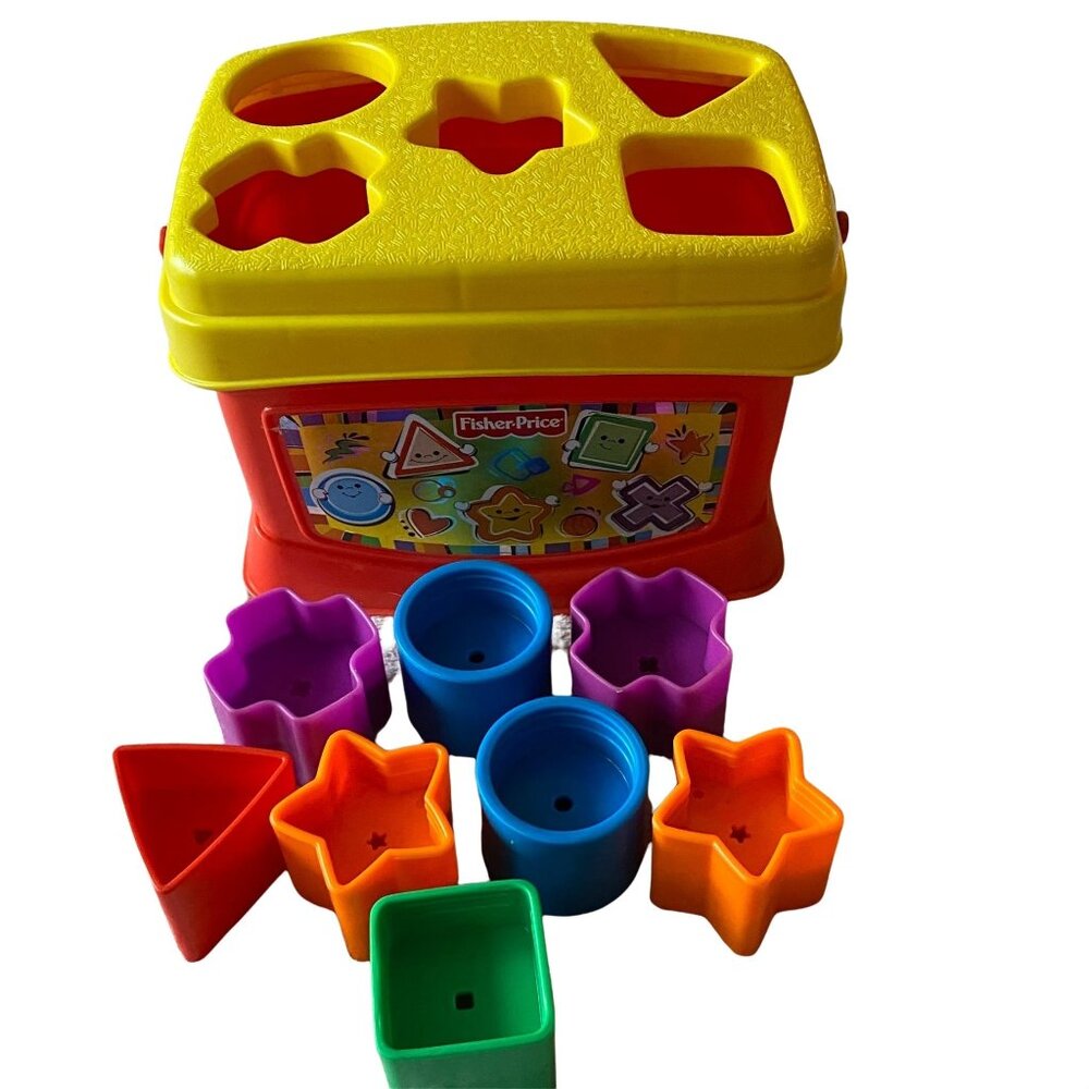 2006 Mattel Fisher Price Form Fitter Preschool Shape Sorter Educational Toy Red